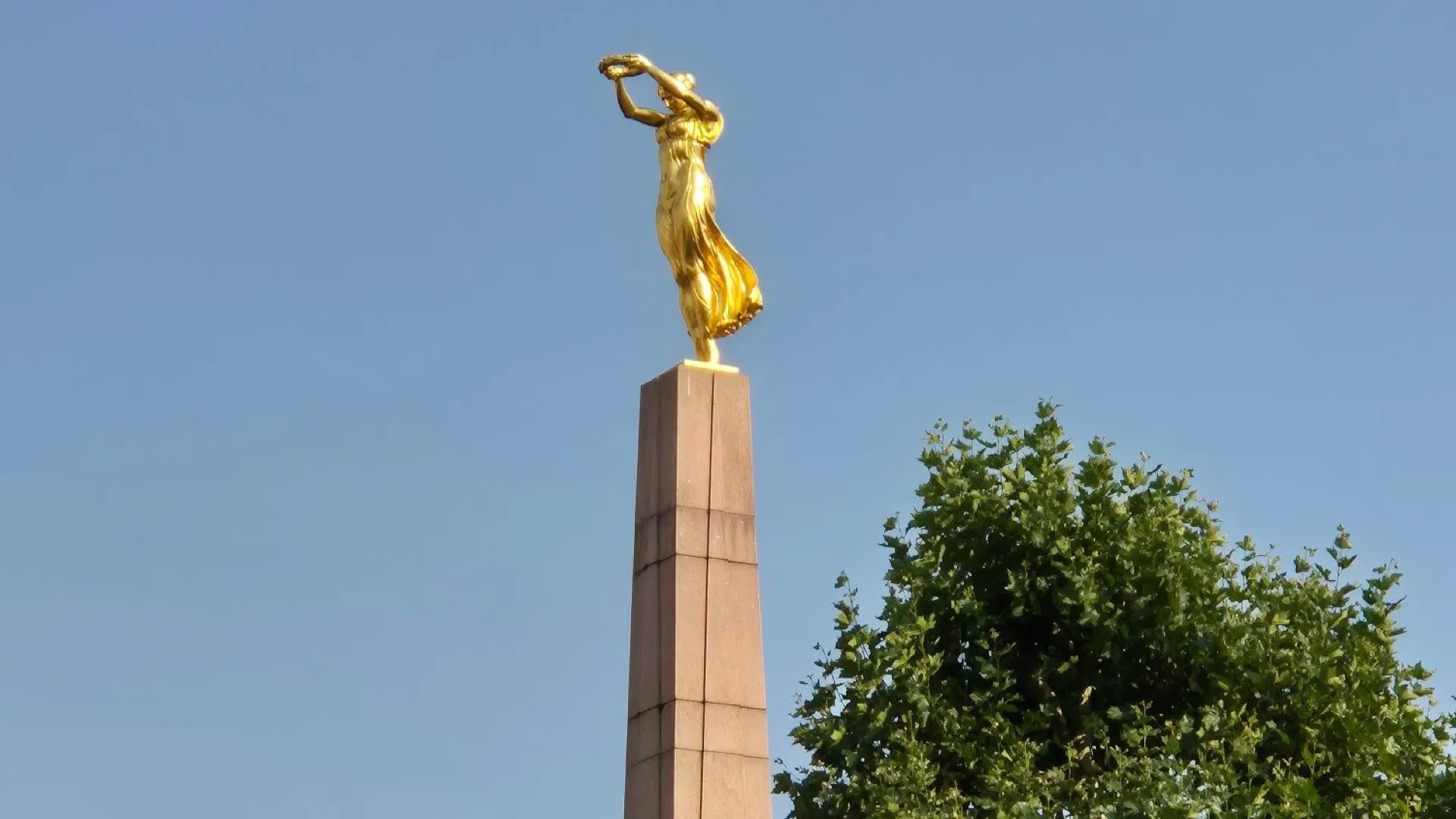 Luxembourg Economy 2026: Key Figures