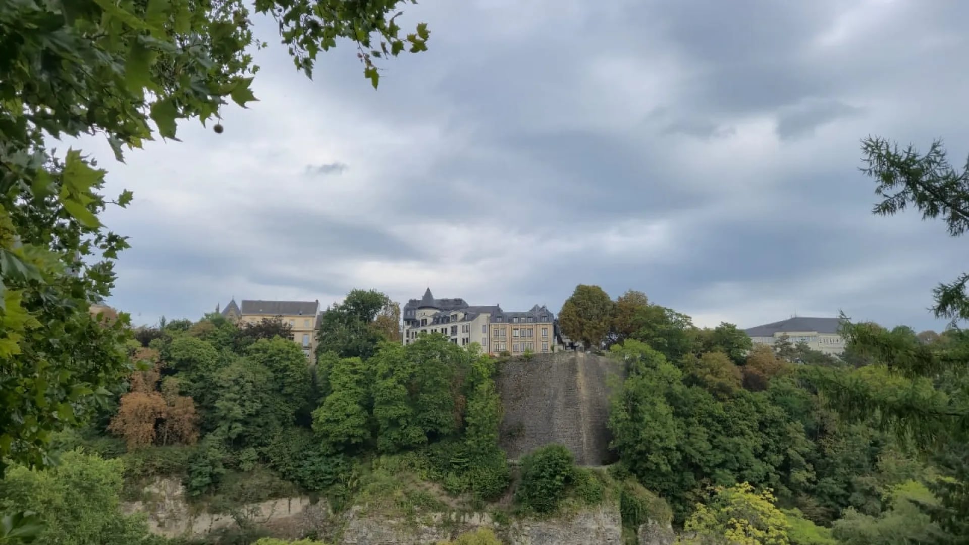 Luxembourg's 2026 VEFA VAT Ceiling Update
